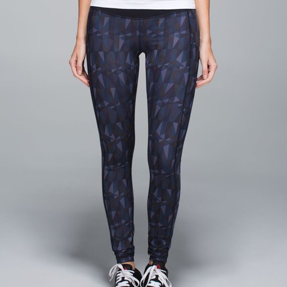 lululemon athletica Pants - Lululemon Speed Tight Stained Glass Love night black in Size 4